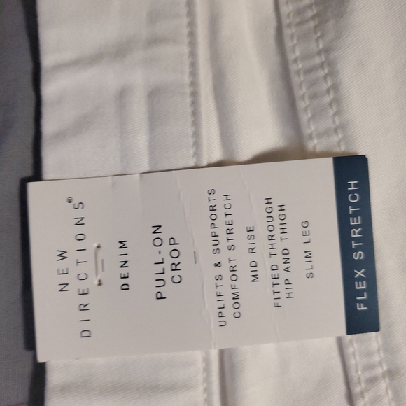 NWT New Directions White Crop Pull-On Stretch Denim Support Pants 14R - Picture 4 of 5